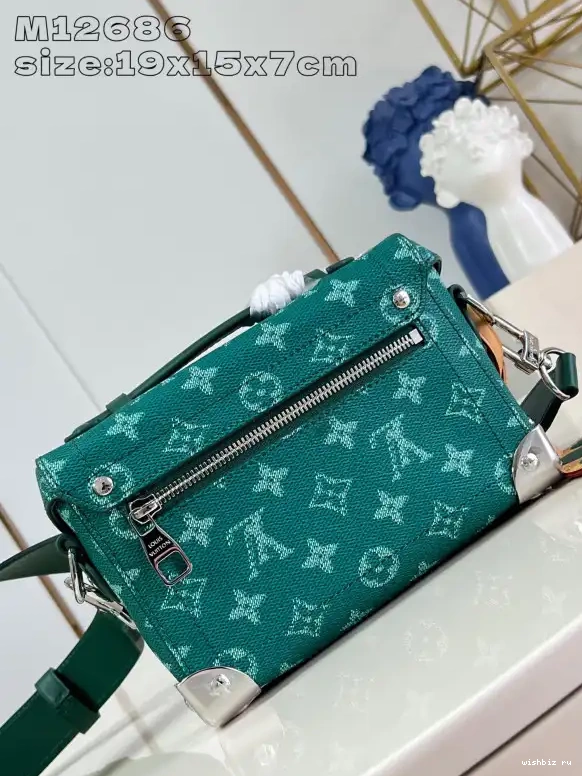 WIS Trunk-19*15*7CM LOUIS VUITTON Soul 0427